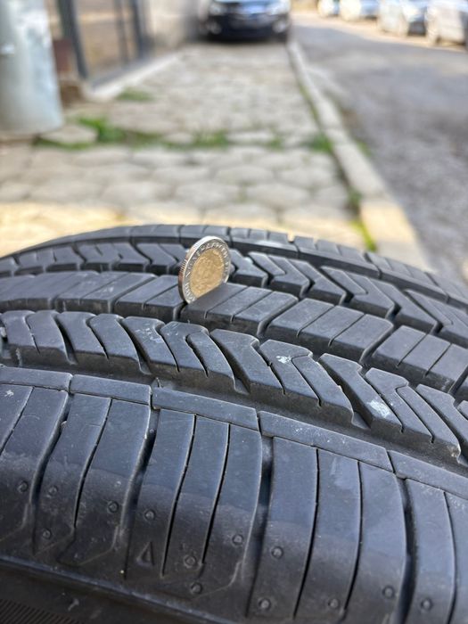 Все сезонни гуми