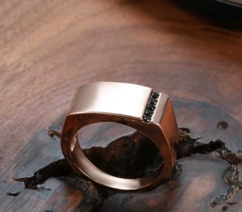 GR106,inel tip ghiul placat aur 14k, nou/marcat, zirconii negre,superb