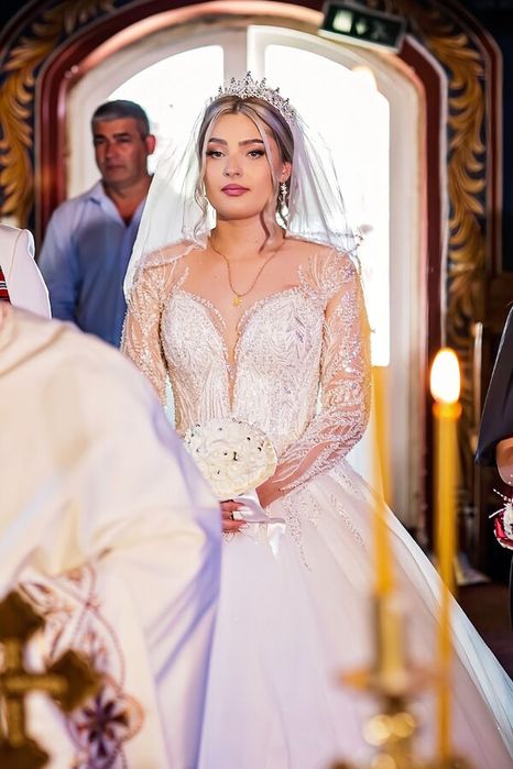 Vând rochie de mireasa