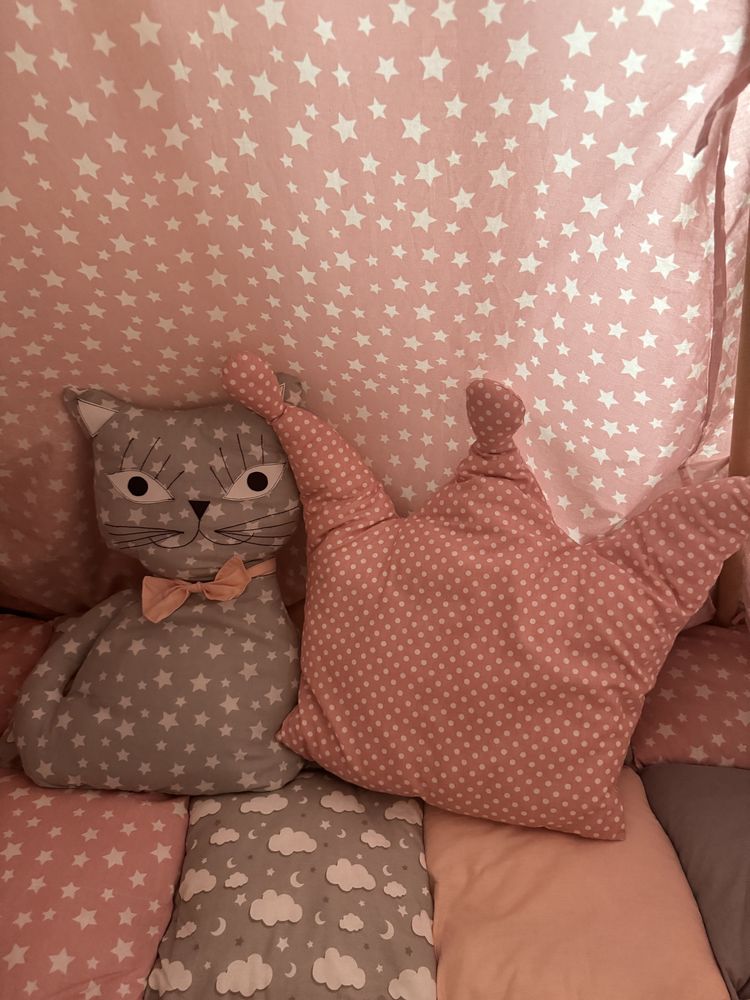 Cort teepee + 2 perne cadou
