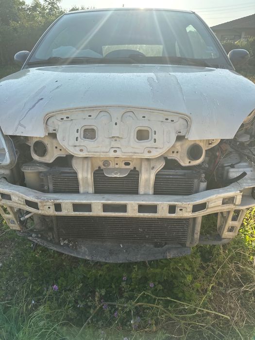 Lancia Ypsilon 1.4i, 90 к.с., 2006 г. – само части!