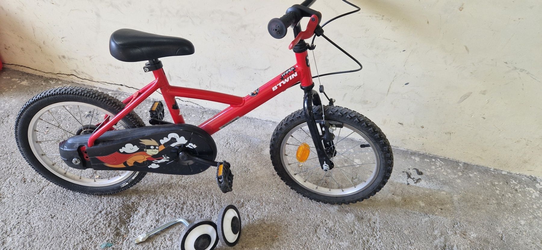 Детско колело Btwin 16" + подаръци