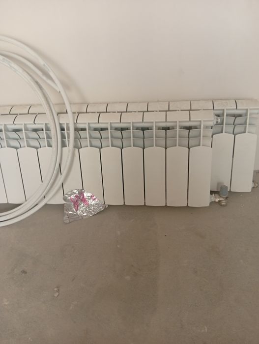 Радиатор новый 35 см