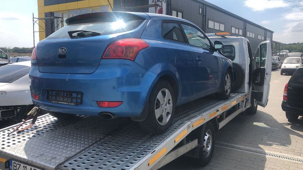 Dezmembram Kia Ceed 1.4 benzina an fabr 2009