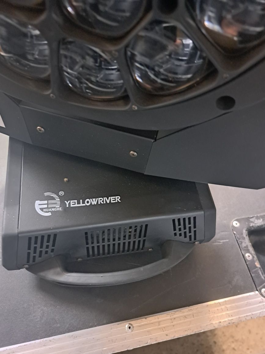 Moving head MH BIG EYES LED RGBW 19×15 w