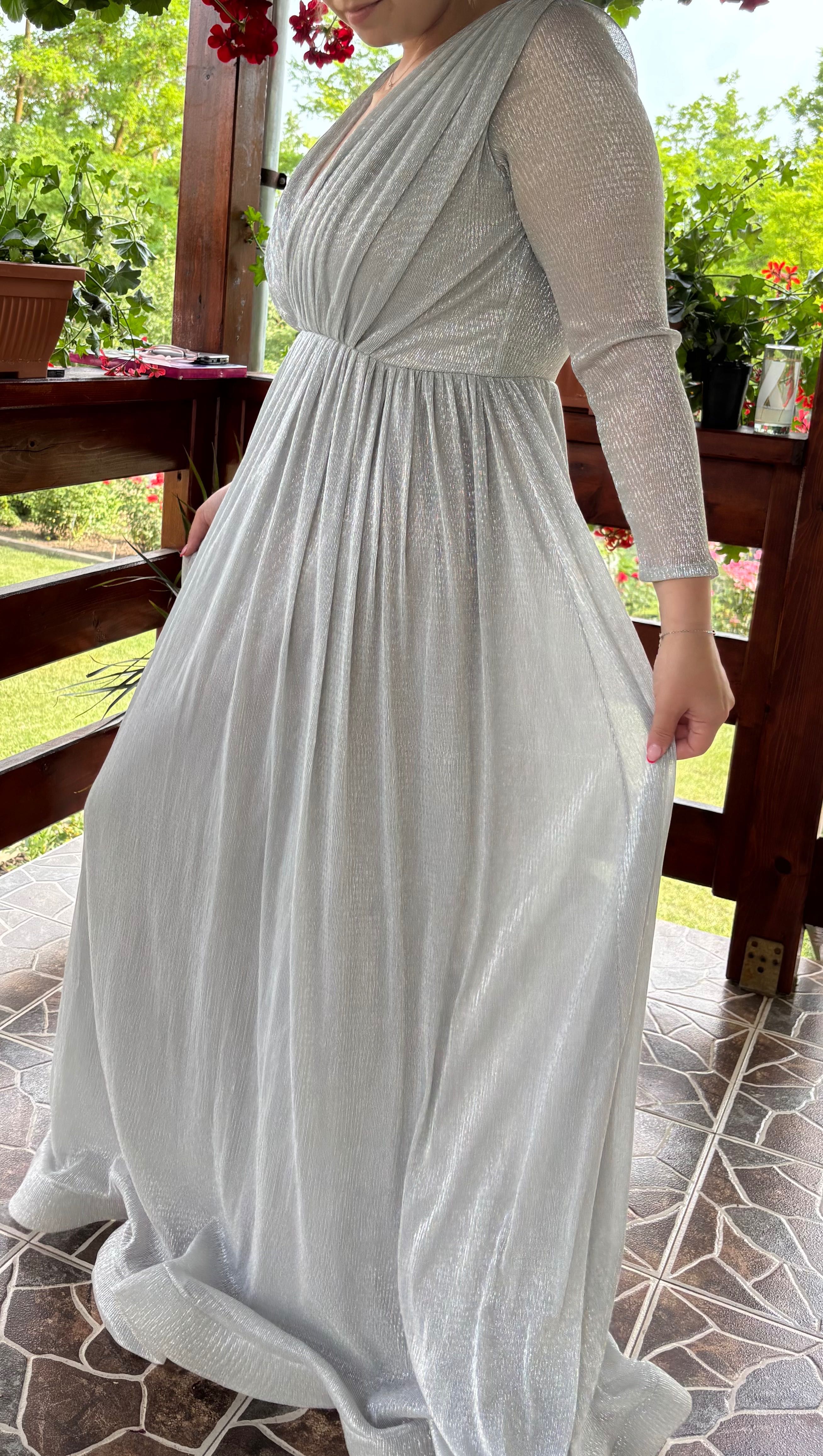 Rochie eleganta argintie