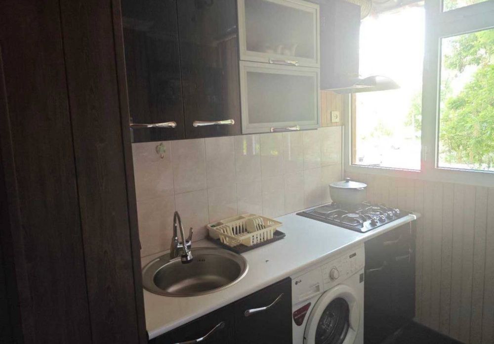 Mirzo Ulugʻbek tumani Pushkin metro yonida kvartira bor bezmakler