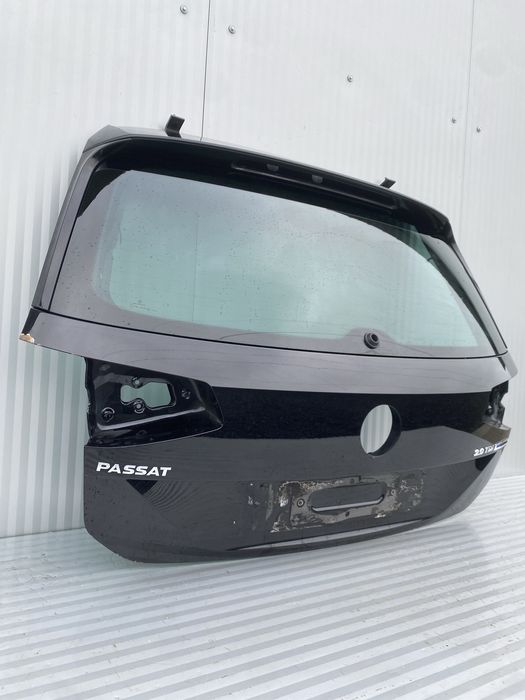 Haion vw Passat B8 • cod de culoare LC9X • 2015-2020