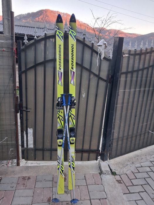 Skiuri atomic si rossignol