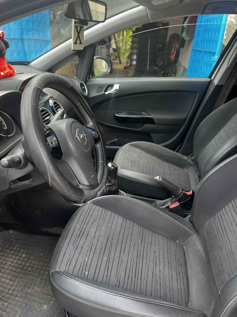 Opel Corsa D ИТАЛИЯ