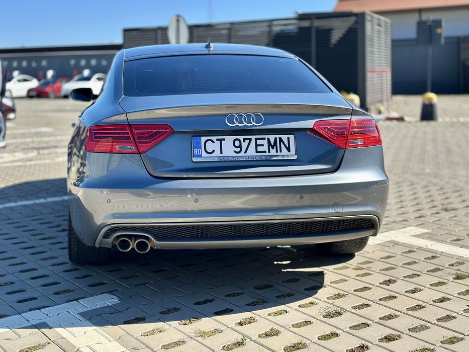 AUDI A5 2.0 tdi S-line