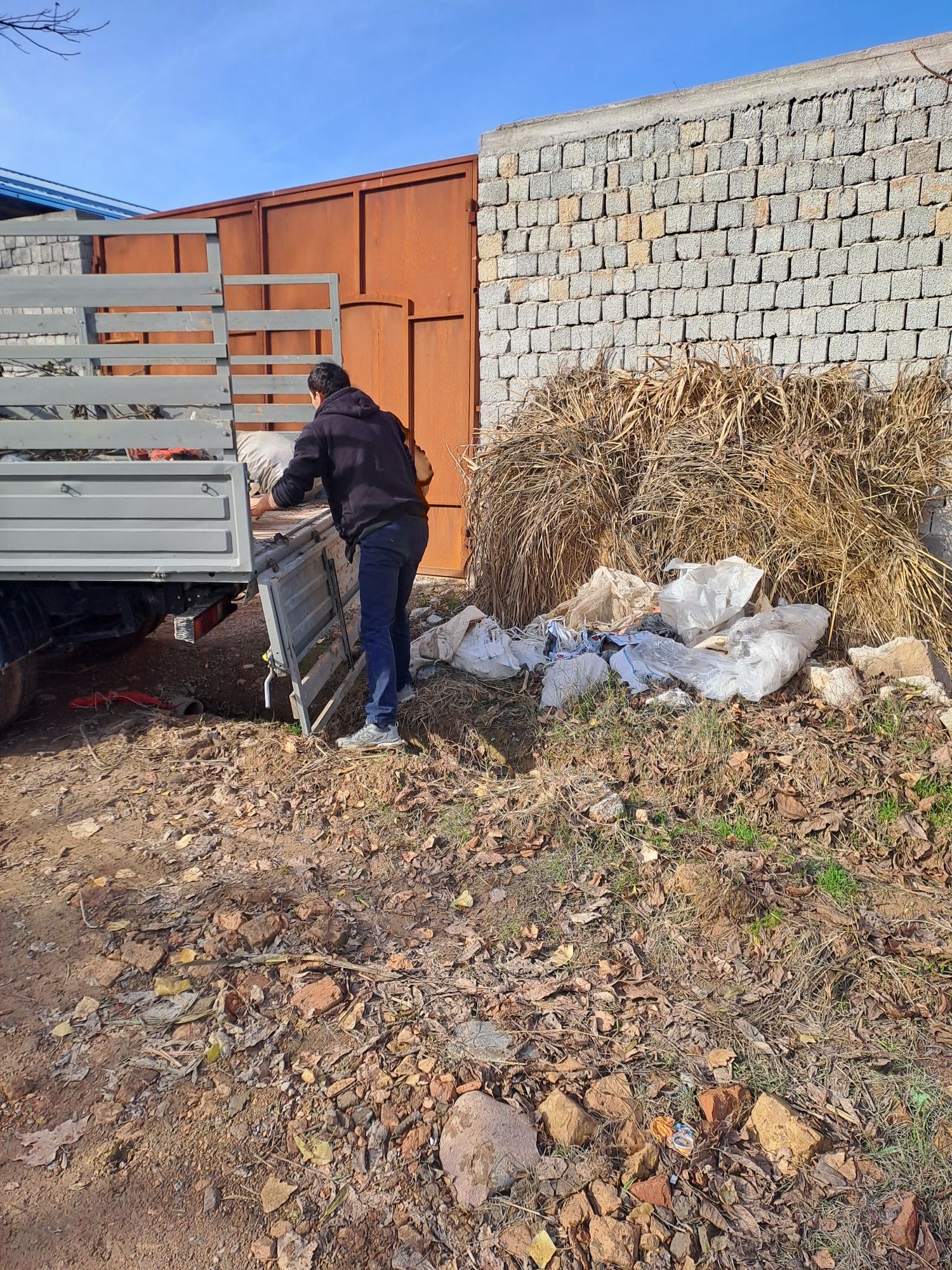 Вывоз строительного мусора по всему Ташкенту