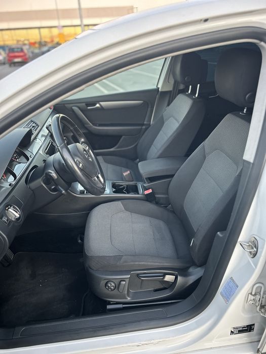 Volkswagen Passat B7 2.0 TDI DSG – 140 CP – 2012