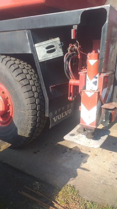 Vand maracara Grove GMK 3040 40 tone 
Motor Mercedes 
Anvelope noi
Bra