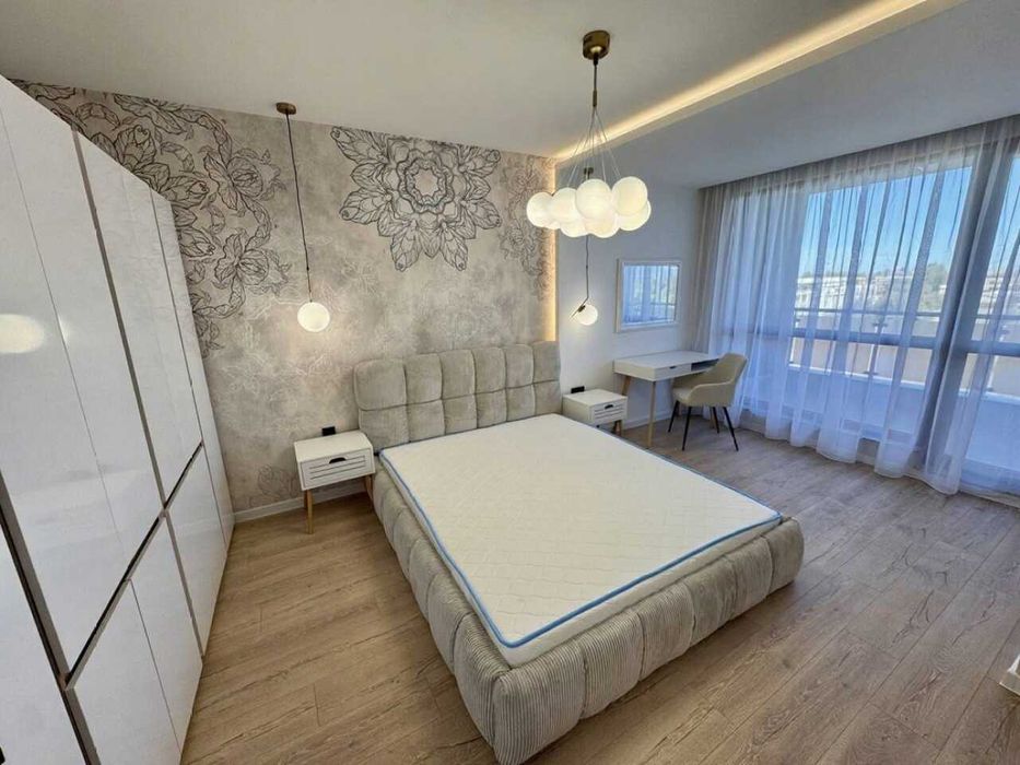 Продава се Двустаен апартамент в Пловдив, Кючук Париж - 64 кв.м за 2157 €/кв.м - Снимка #1