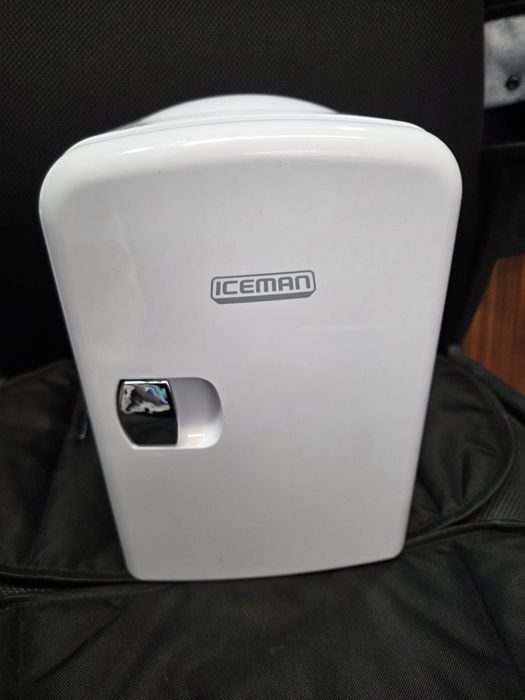 Мини хладилник 12в 220в за топло и студено