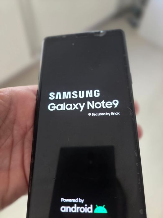 Samsung Note 9 cu stylus pen, incarca doar prin wi-fi (inclus)