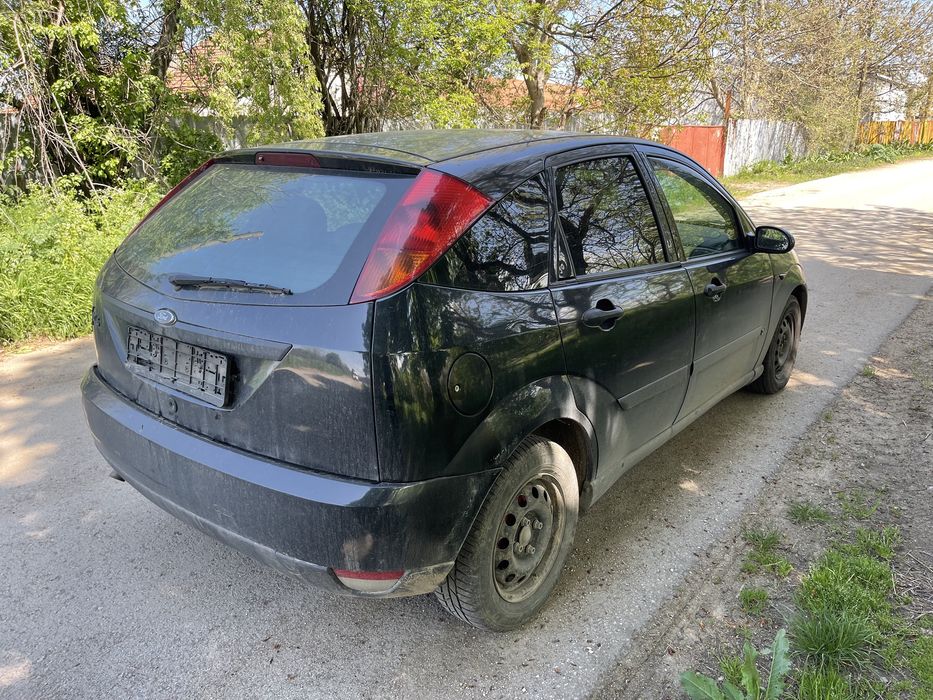 Ford Focus 1.8tddi на части