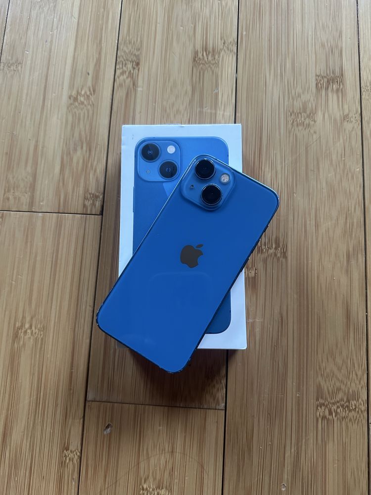 Продавам Iphone 13 mini