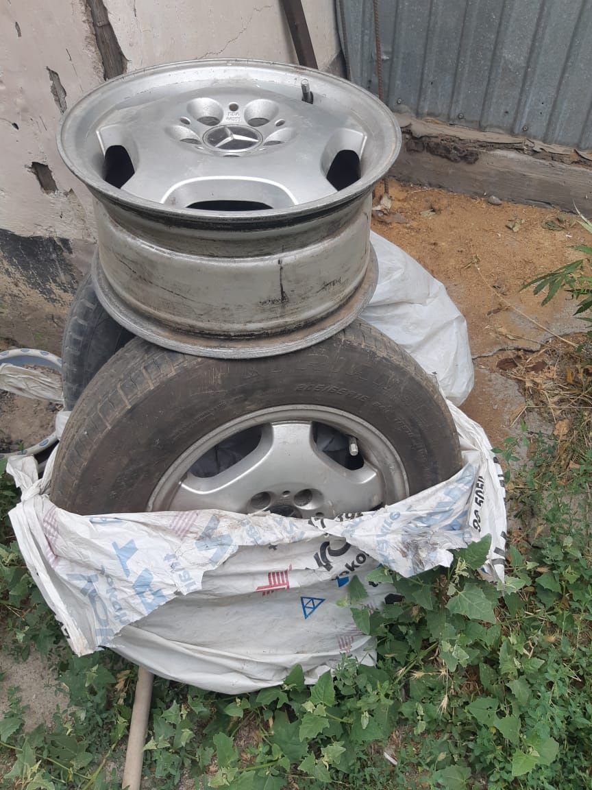 Срочно продам диски