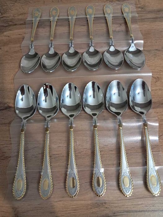 Продам набор столовых ложек