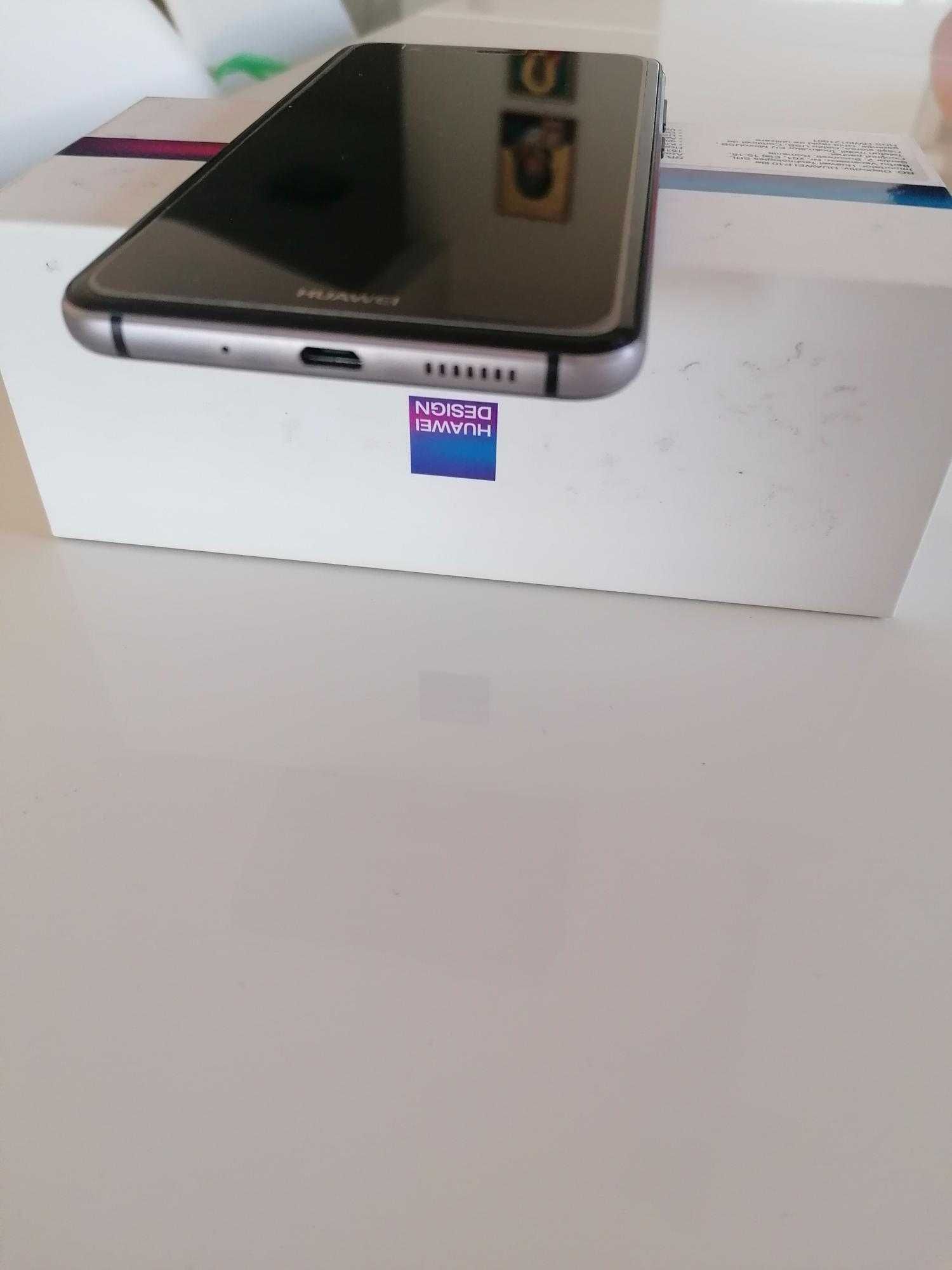 Смартфон Huawei P10 lite