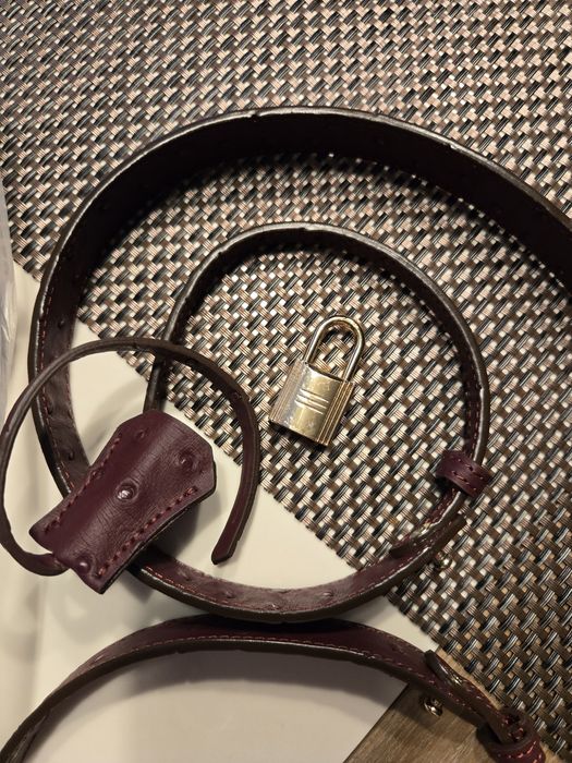 Налична Hermes бордо