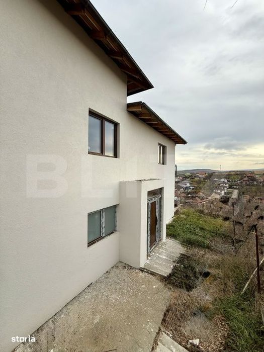 Casa individuala panoramica 180°, 160 mp utili, teren 500 mp