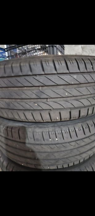 Cauciucuri de vara dacia Duster in stare buna