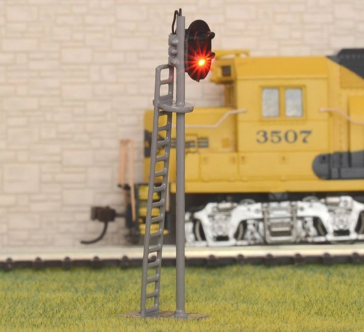 Semnale luminoase, Felinare, lampi, machetă trenuleț electric scara HO