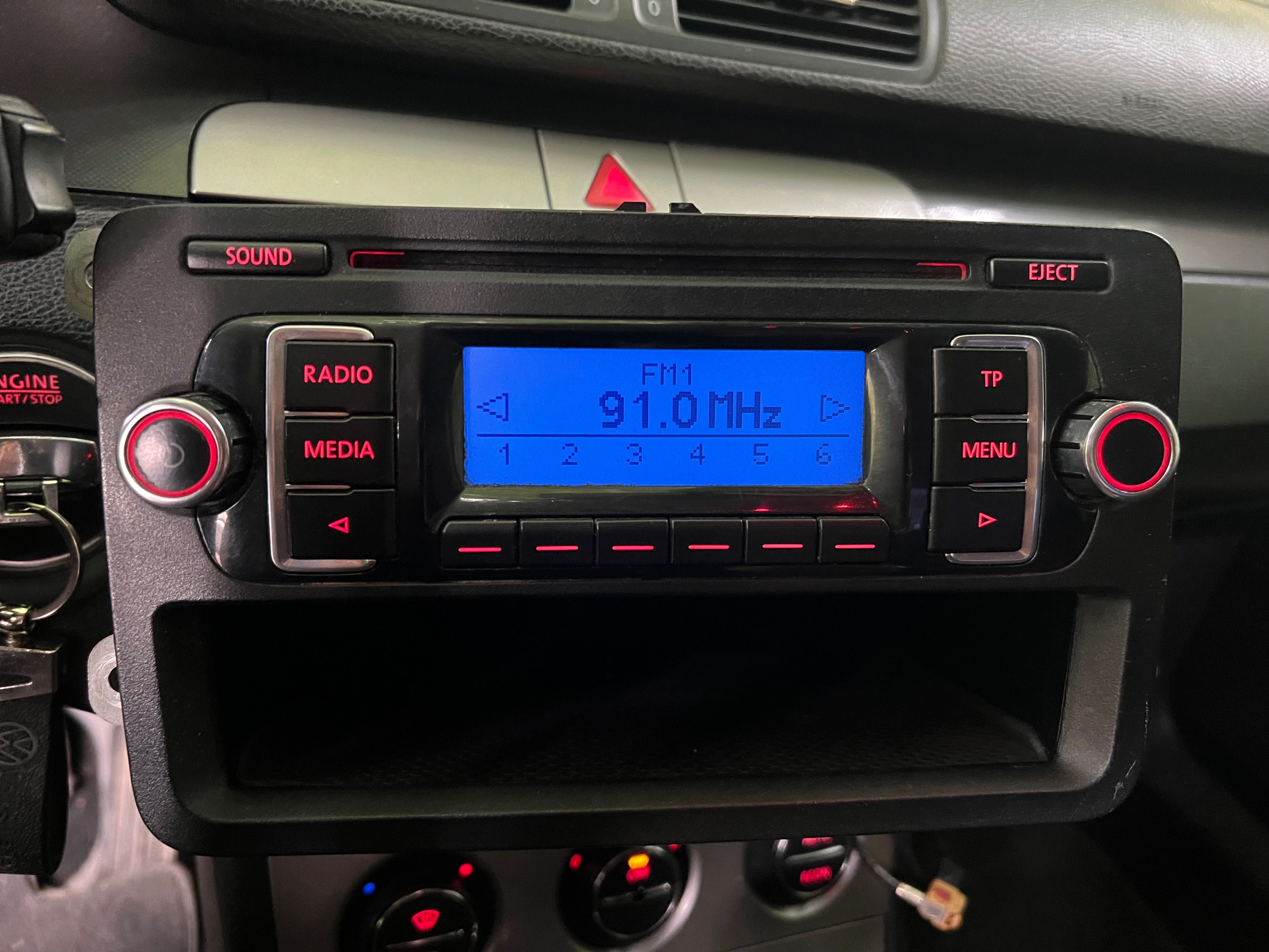 RCD 210 VW Mp3 radio