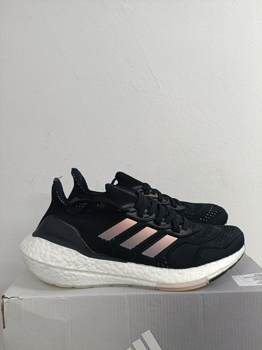Adidas Ultraboost 22 Heat RDY номер 40 код 27A