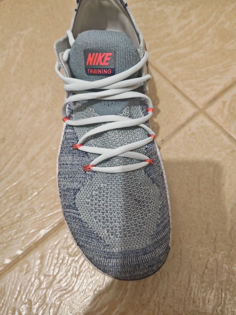 Маратонки чорапче- NIKE