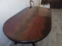 Продам стол из красного дерева