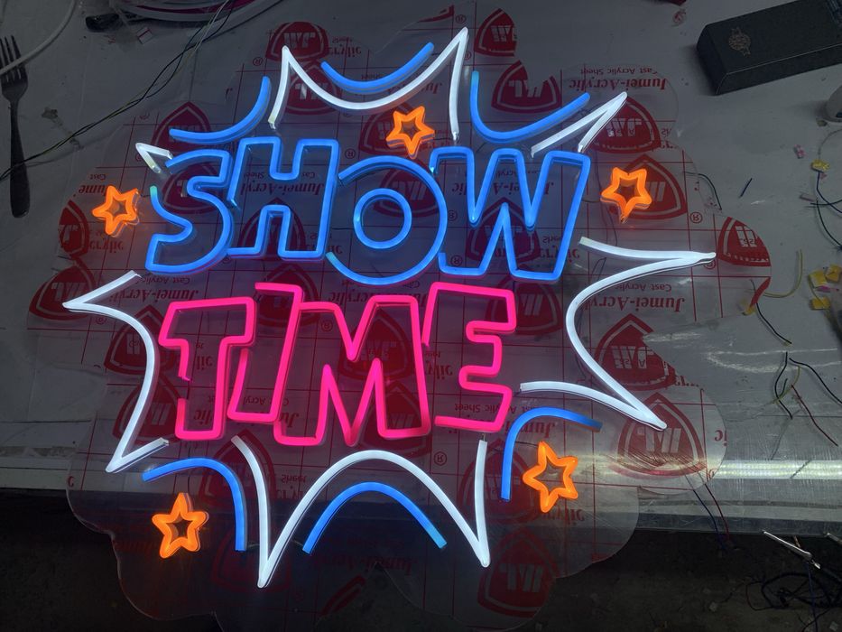 Наружная реклама, неон, вывеска световая,