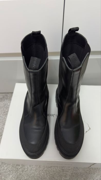 Боти Calvin Klein