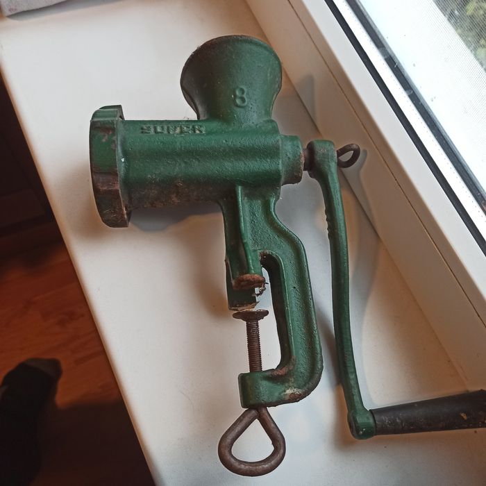 Masina de tocat carne Nr. 8 made in Romania