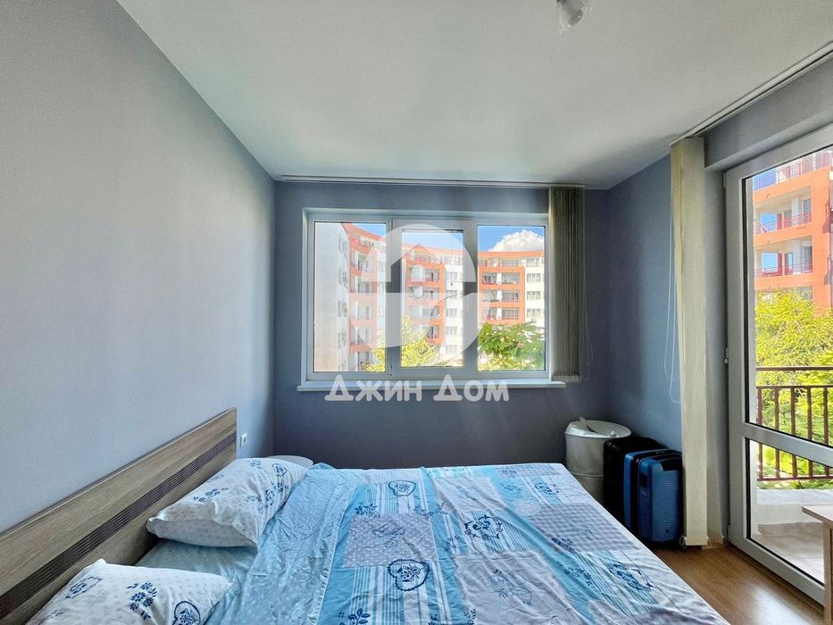 Двустаен апартамент с ГЛЕДКА МОРЕ в к-с „Ривиера Форт Бийч”, с. Равда