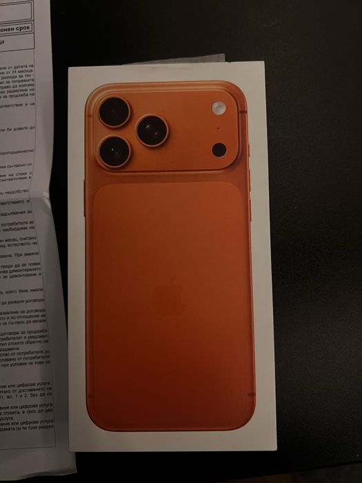 Iphone 17 pro max 256gb чисто нов!