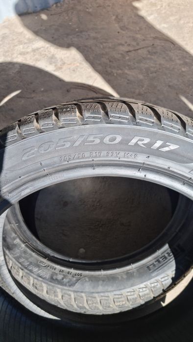 PIRELLI 205/50 R17 M+S
