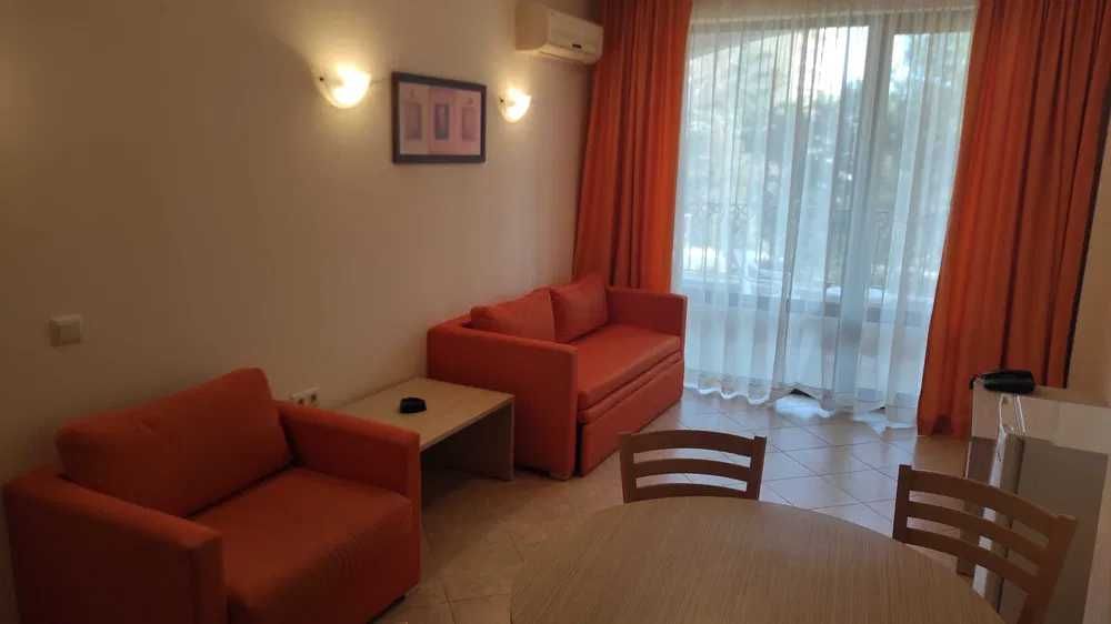 Продава се Двустаен апартамент в к.к. Слънчев бряг - 58 кв.м за 949 €/кв.м - Снимка #3