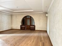 Продажа 4/7/7 ул.Мирабад 208м² ор-р: Авиакасса, Mirabad Avenue
