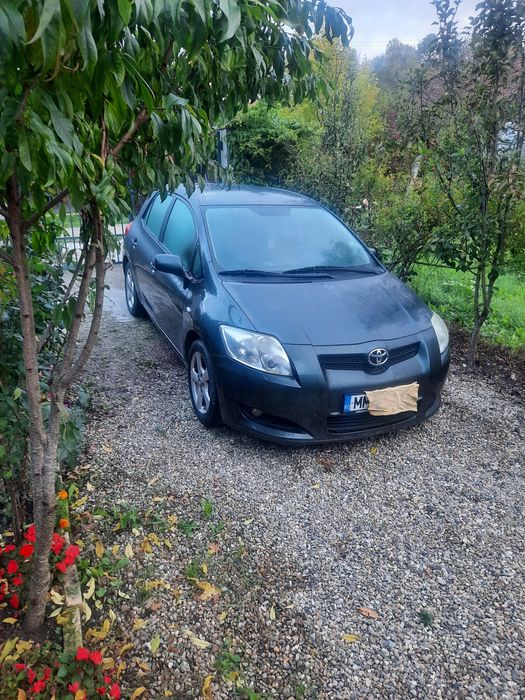 Vand Toyota Auris