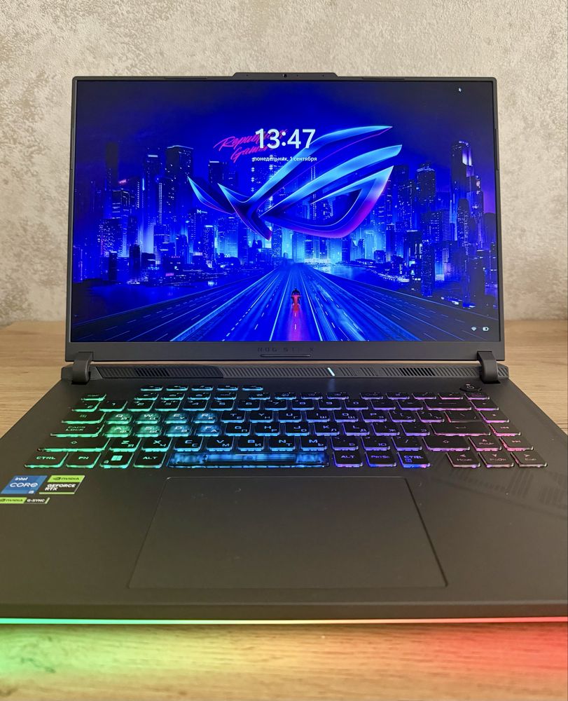 Игровой Asus Rog Strix