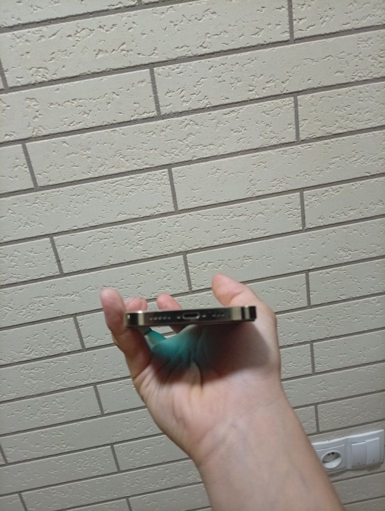 Iphone 12 pro LL/A
