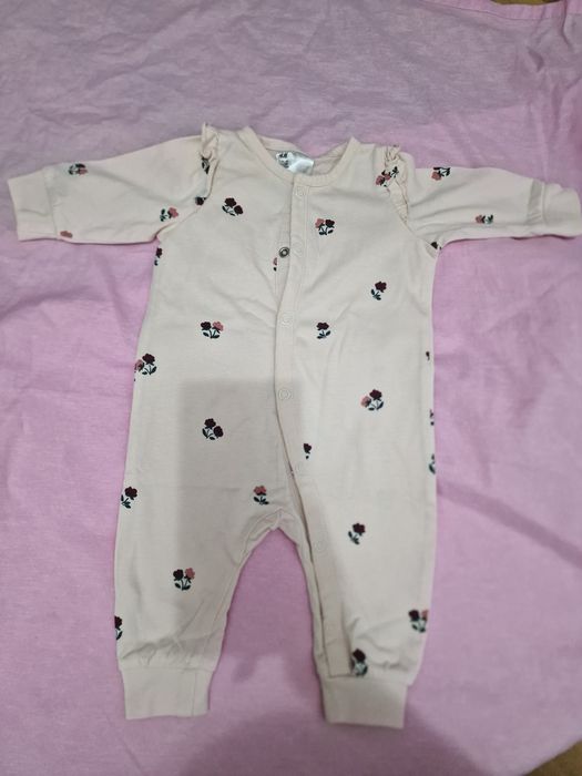 Set 2 pijamale H&M mărimea 56 cm