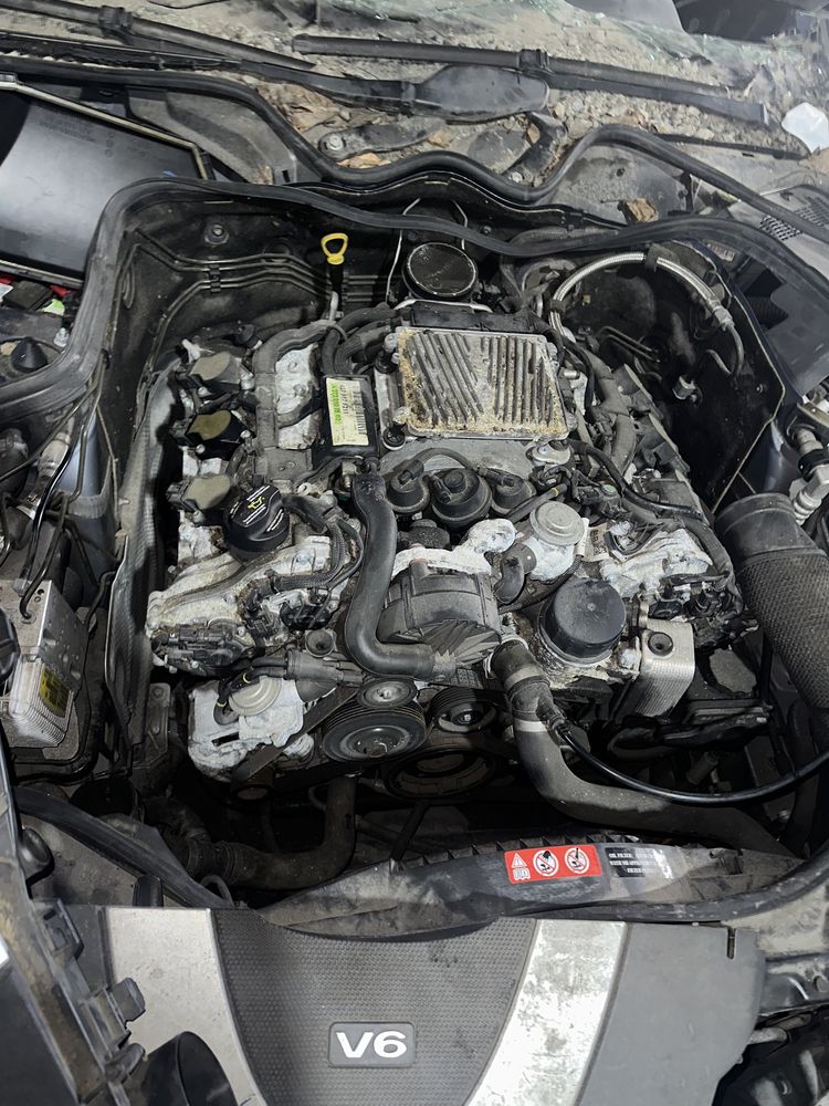 Двигатель Mercedes -Benz w211