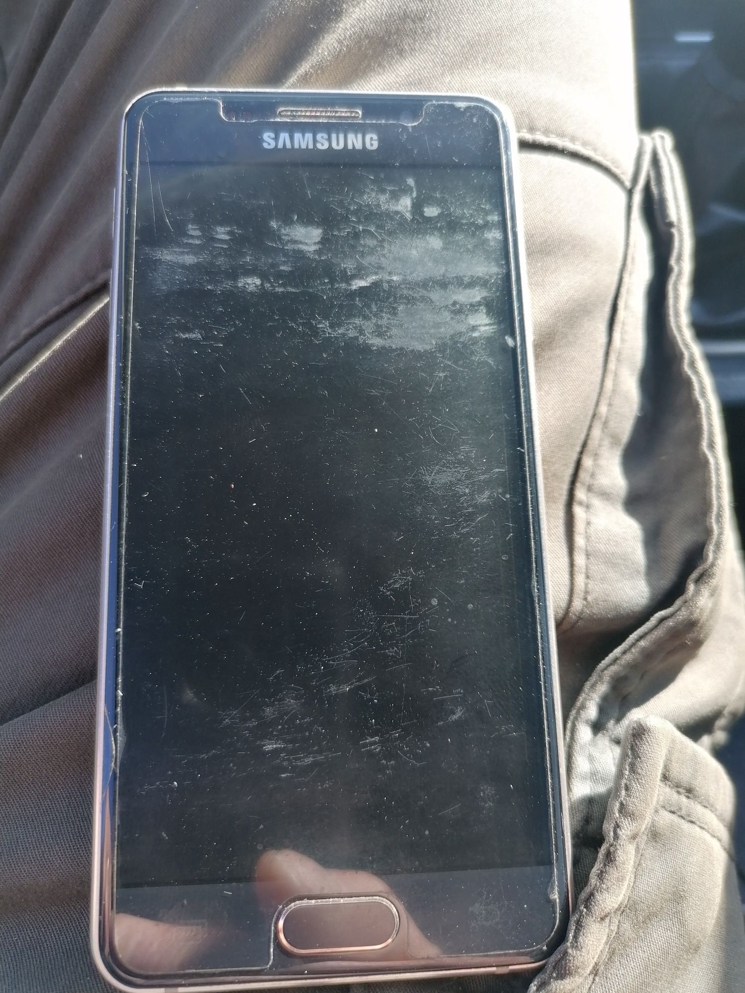 Vând Samsung Galaxy A3