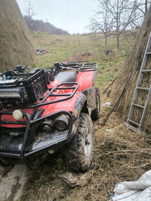 Vând ATV TGB 425