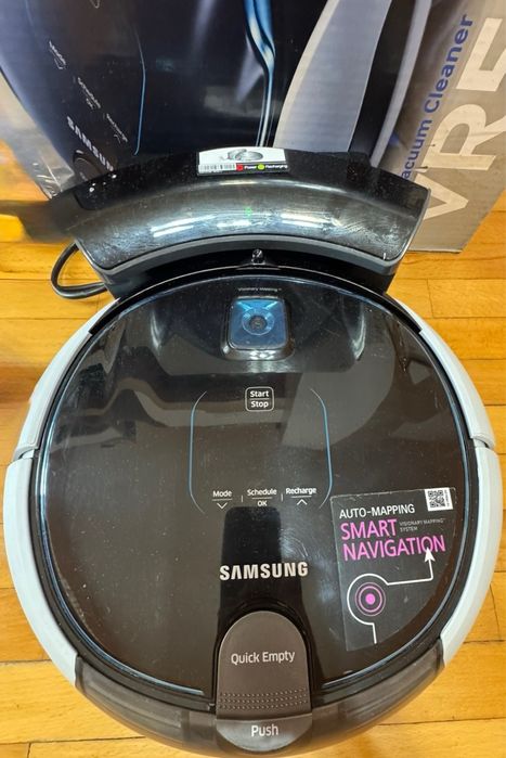 Роботизирана прахосмукачка Samsung vr500